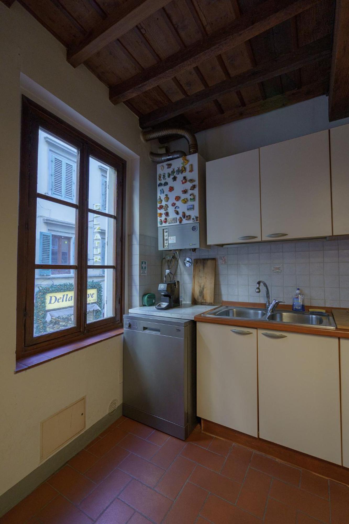 Traditional Florentine 1Br Apartment Close To Piazza Santa Croce Florence Luaran gambar